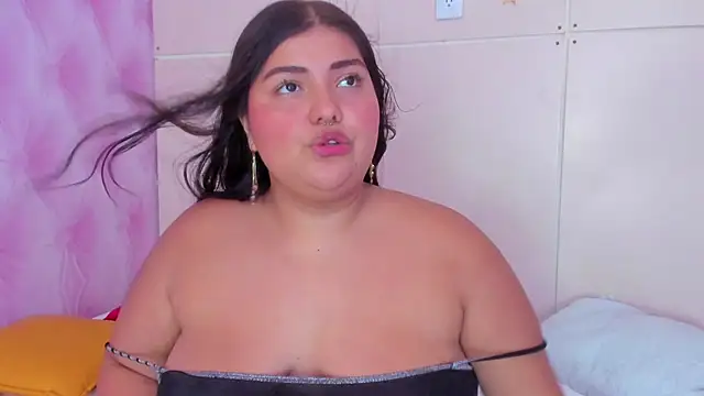 TaniaBellini online show from 02-18-25, 03:31