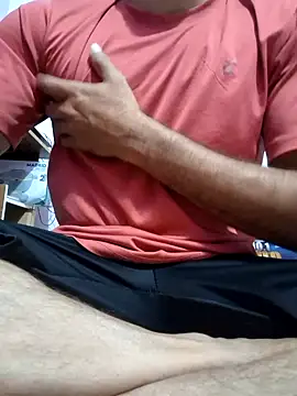 Snapshot of braveman999 chatting on 02-14-26, 02:06 braveman999 online show from 02-14-26, 02:06