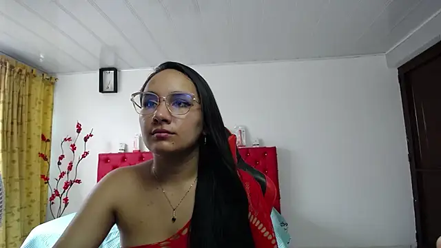 Maylin horny19 online show from 03-22-26, 07:04