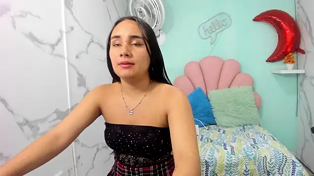 Snapshot of Maylin_horny19 chatting on 06-06-26, 03:12 Maylin horny19 online show from 06-06-26, 03:12