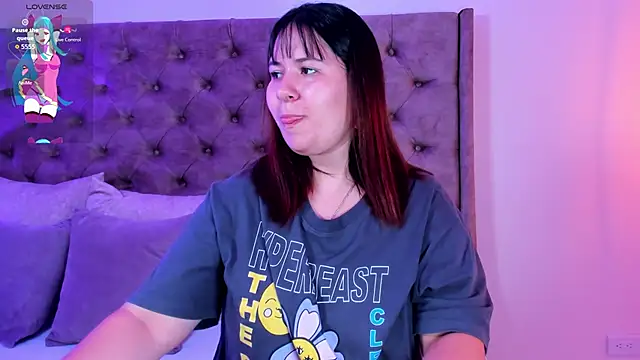 zoes milee online show from 10-24-25, 11:09