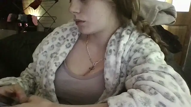 VioletxBlue online show from 06-10-26, 12:06