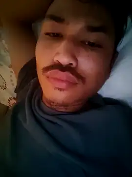 Snapshot of MysticalTylerAKXylo chatting on 09-24-25, 01:46 MysticalTylerAKXylo online show from 09-24-25, 01:46