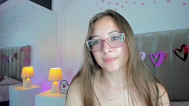Snapshot of Dahlia_Rousse chatting on 03-23-25, 07:31 Dahlia Rousse online show from 03-23-25, 07:31