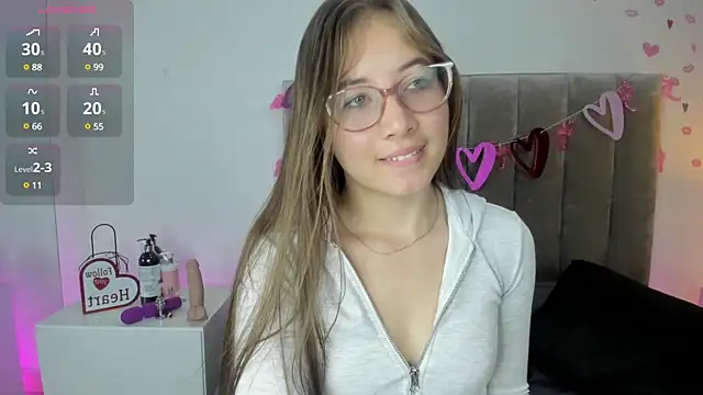 Snapshot of Dahlia_Rousse chatting on 02-26-25, 08:36 Dahlia Rousse online show from 02-26-25, 08:36