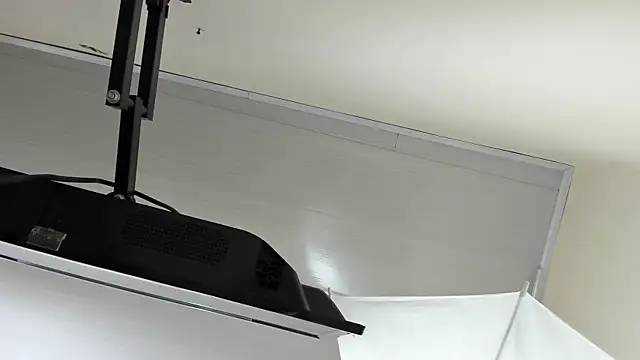 SalomeSimonz online show from 11-09-25, 07:29