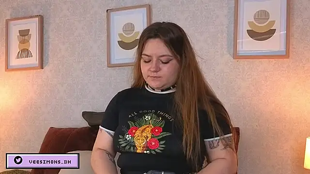 Snapshot of Veronica_simons chatting on 04-27-26, 08:51 Veronica simons online show from 04-27-26, 08:51