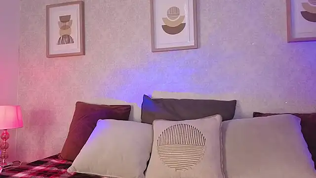 Veronica simons online show from 10-25-25, 09:15