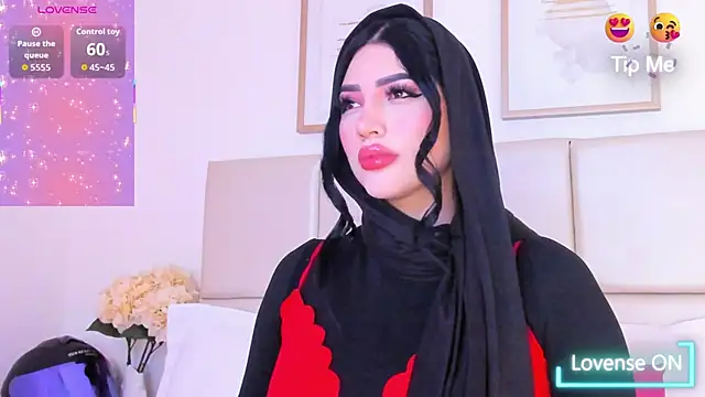 taylorsmiiith  online show from 03-21-26, 09:19