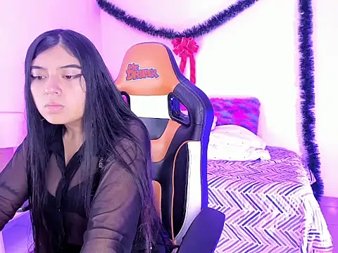 Zoee 0 online show from 01-09-25, 09:16