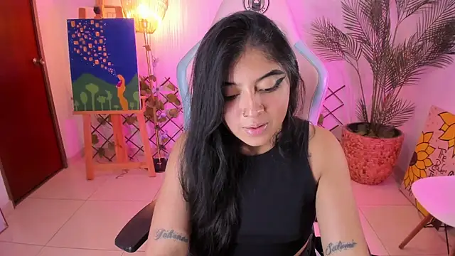 Zoee 0 online show from 01-15-25, 03:11