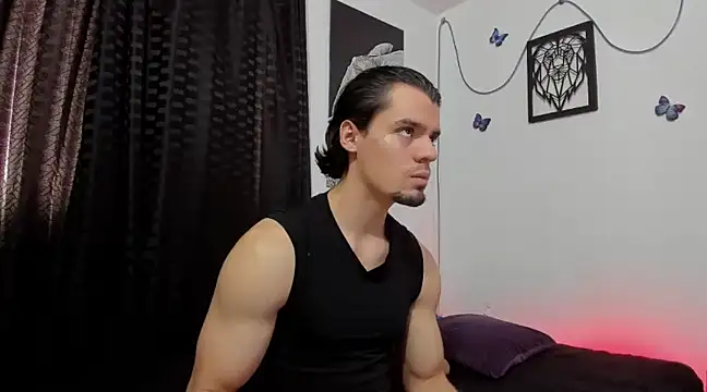 Snapshot of maxi_styles chatting on 01-27-25, 06:20 maxi styles online show from 01-27-25, 06:20