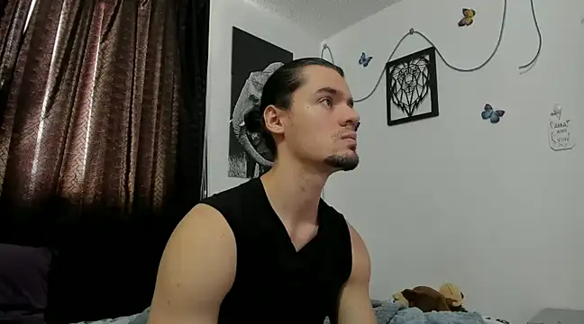 Snapshot of maxi_styles chatting on 03-13-25, 08:11 maxi styles online show from 03-13-25, 08:11