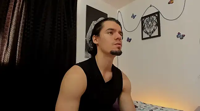 Snapshot of maxi_styles chatting on 02-07-25, 08:10 maxi styles online show from 02-07-25, 08:10