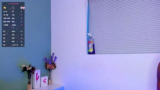 LovelyNickii online show from 03-09-25, 12:53