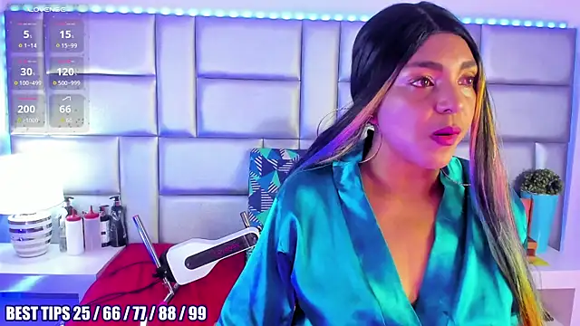 LovelyNickii online show from 02-12-26, 12:49