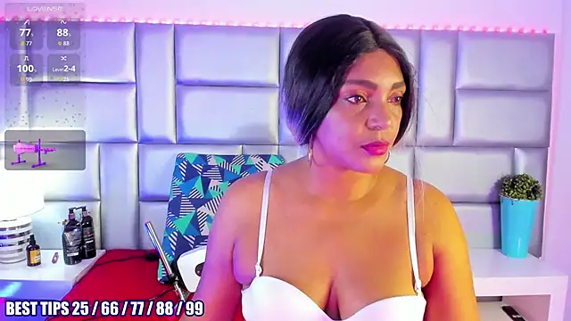 LovelyNickii online show from 02-13-26, 01:00