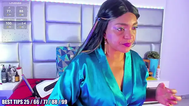 LovelyNickii online show from 02-10-26, 12:48