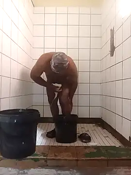 Snapshot of Dube501 chatting on 10-30-25, 06:55 Dube501 online show from 10-30-25, 06:55