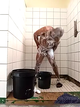 Snapshot of Dube501 chatting on 09-25-25, 06:30 Dube501 online show from 09-25-25, 06:30