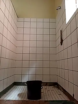 Snapshot of Dube501 chatting on 11-07-25, 08:08 Dube501 online show from 11-07-25, 08:08