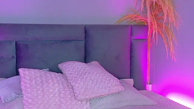 AlynAllen online show from 02-27-26, 05:13