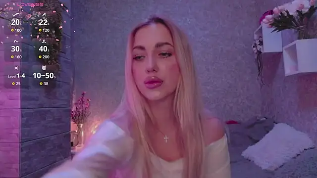 Mika Rayy online show from 09-29-25, 06:13