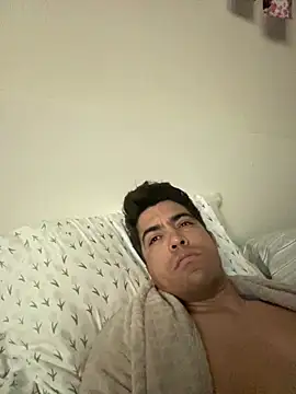 estremo06 online show from 03-08-26, 03:32