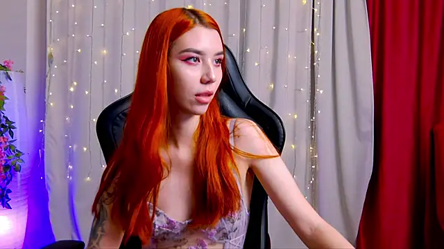 Amelia skyy online show from 10-08-25, 01:01