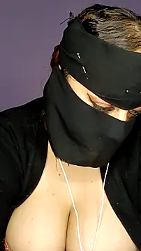 shosho500500 online show from 11-30-25, 10:32