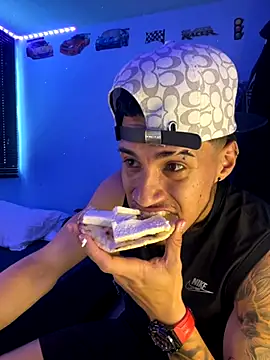 Snapshot of Neymar_jr11-collinss chatting on 09-14-25, 02:39 Neymar jr11-collinss online show from 09-14-25, 02:39