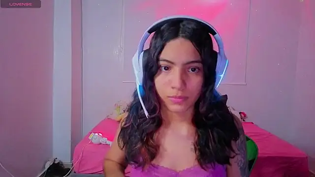 Snapshot of Lovelyamyy chatting on 02-03-26, 11:10 Lovelyamyy online show from 02-03-26, 11:10