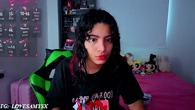 Lovelyamyy online show from 06-02-26, 11:21