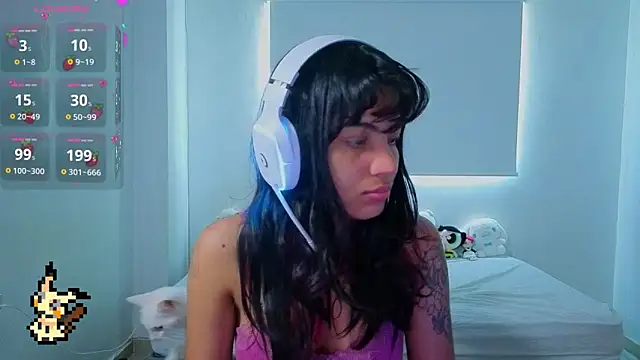 Lovelyamyy online show from 03-06-26, 04:24