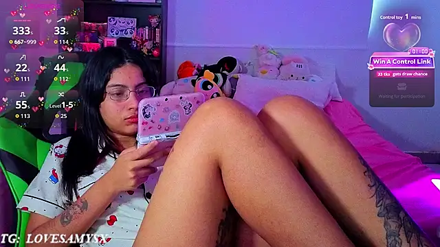 Lovelyamyy online show from 06-04-26, 03:06