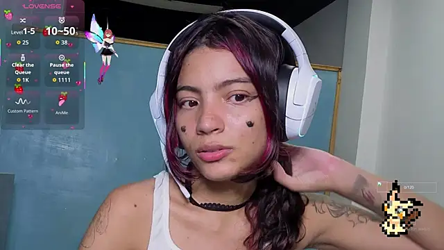 Lovelyamyy online show from 09-20-25, 03:55