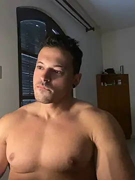 Lucasfit24 online show from 03-05-25, 11:28