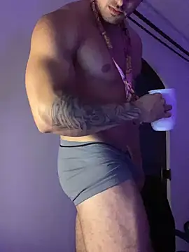 Lucasfit24 online show from 03-05-25, 11:38