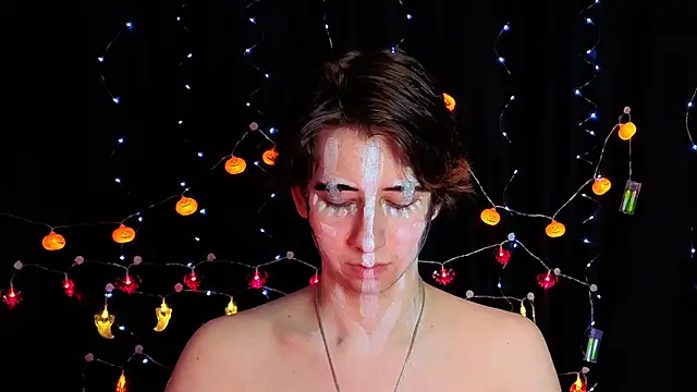 Timothy Fox online show from 10-20-25, 02:39