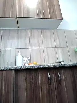 Snapshot of blondaf chatting on 11-27-25, 05:52 blondaf online show from 11-27-25, 05:52