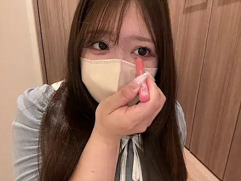 Snapshot of Atashi_Hcup chatting on 06-01-26, 01:44 Atashi Hcup online show from 06-01-26, 01:44