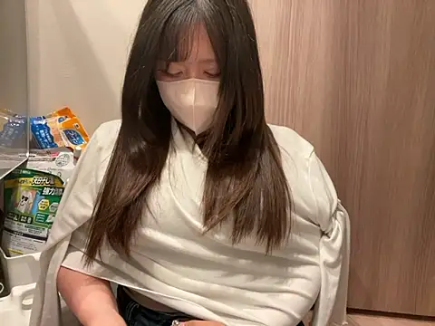 Atashi Hcup online show from 11-24-25, 05:35