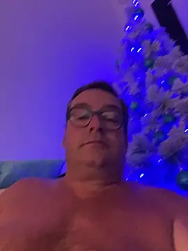 MountJohnXL online show from 12-23-25, 02:44