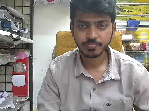 Snapshot of cute_modell chatting on 11-29-25, 11:54 cute modell online show from 11-29-25, 11:54