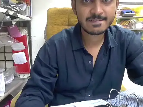 Snapshot of cute_modell chatting on 09-25-25, 11:49 cute modell online show from 09-25-25, 11:49