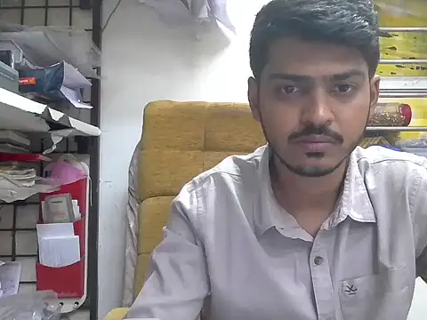 Snapshot of cute_modell chatting on 12-19-25, 11:56 cute modell online show from 12-19-25, 11:56