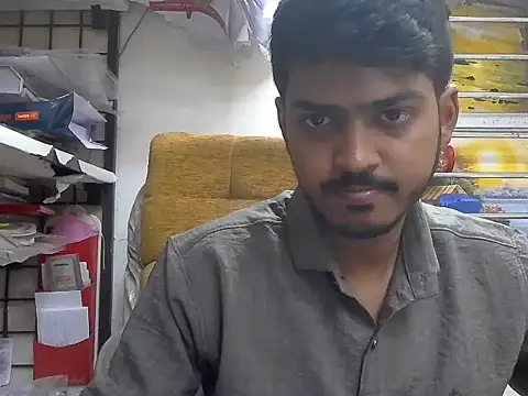 Snapshot of cute_modell chatting on 12-20-25, 12:08 cute modell online show from 12-20-25, 12:08