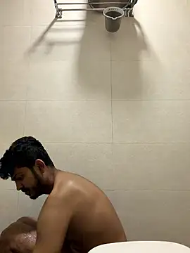 Snapshot of cute_modell chatting on 01-09-26, 05:36 cute modell online show from 01-09-26, 05:36