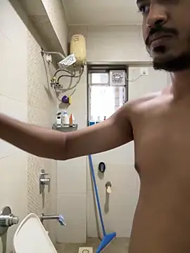 Snapshot of cute_modell chatting on 10-16-25, 05:16 cute modell online show from 10-16-25, 05:16