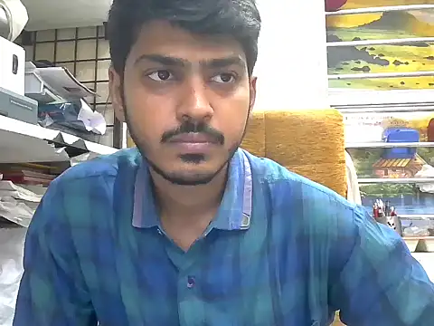 Snapshot of cute_modell chatting on 10-28-25, 12:04 cute modell online show from 10-28-25, 12:04